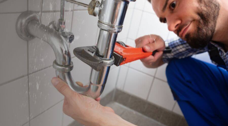 Professional same day plumber services in Bennington, KS